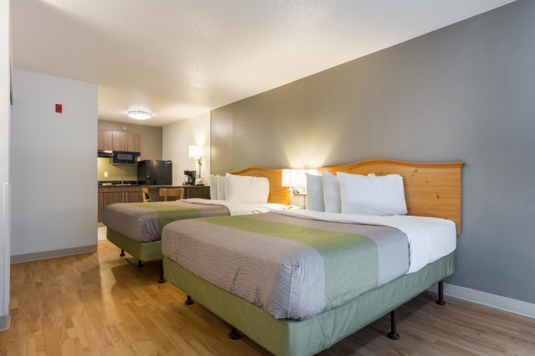 Standard Quadruple room