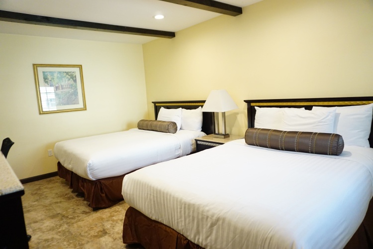 Economy Quadruple room