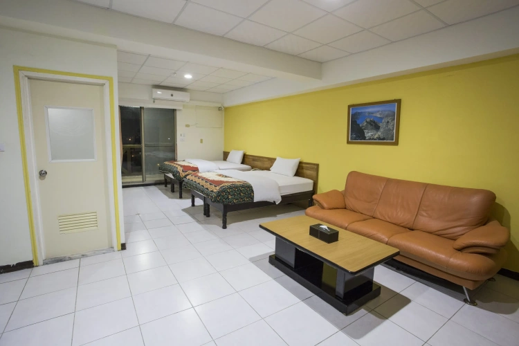 Standard Family room