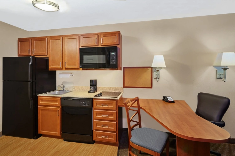 Quadruple Suite