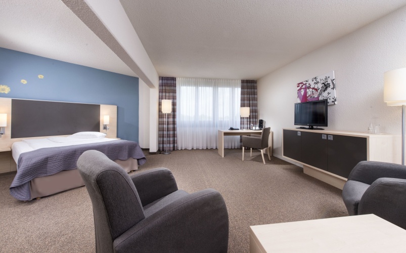 Quadruple Suite
