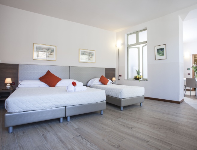 1 Bedroom Apartment with balcony
