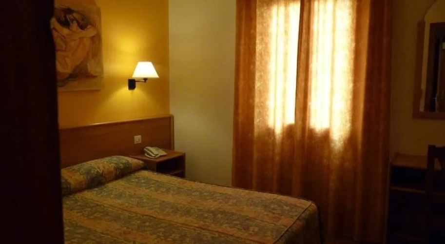 1 Bedroom Triple Apartment