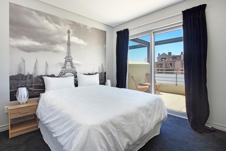 2 Bedrooms Deluxe Apartment