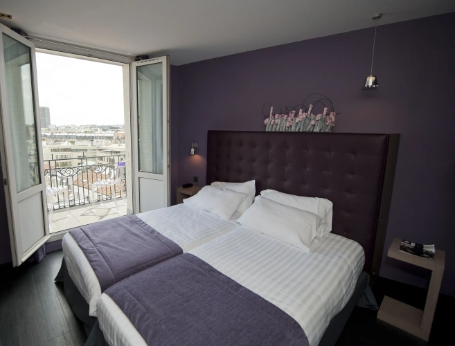 Standard Twin room