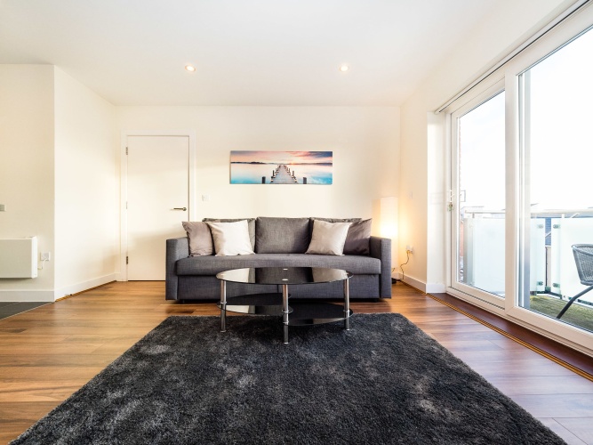 2 Bedrooms Deluxe Apartment with city view