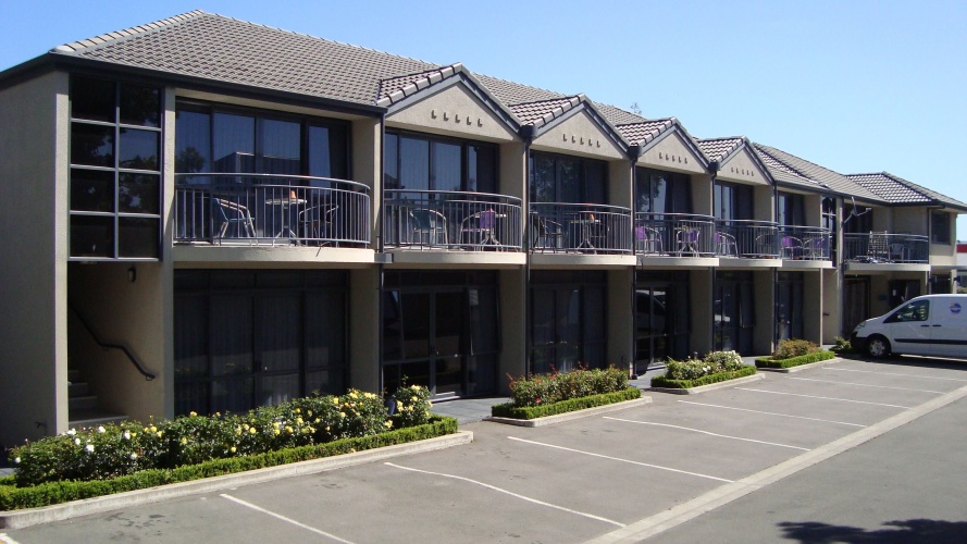 2 Bedrooms Deluxe Apartment