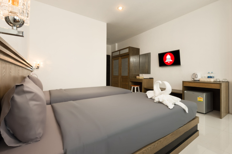 Superior Double room with balcony and with city view