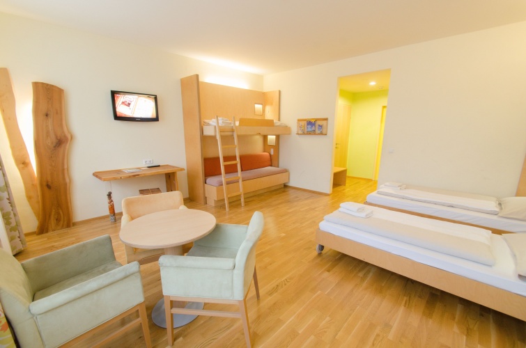 Standard Quadruple room