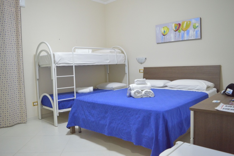 1 Bedroom Comfort Quadruple room