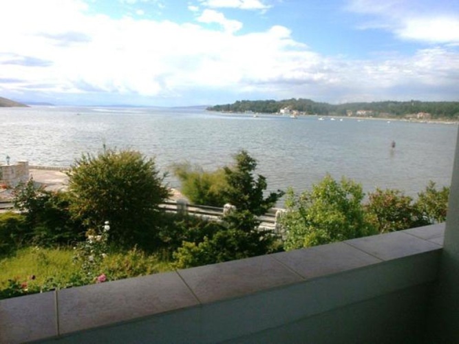 1 Bedroom Apartment with sea view