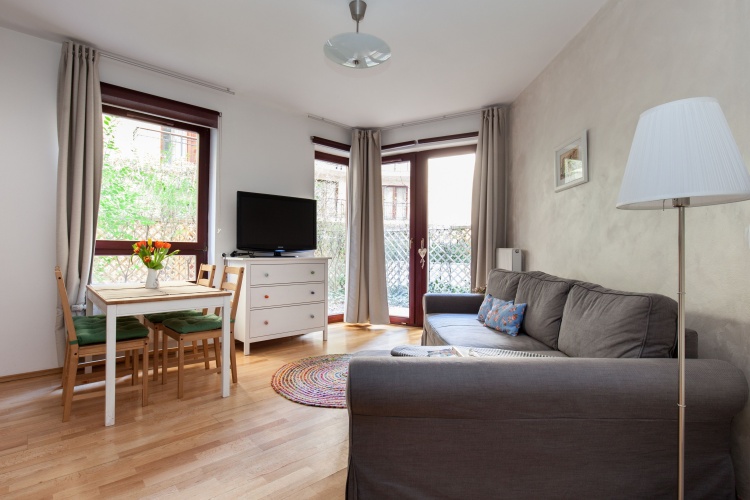 1 Bedroom Apartment