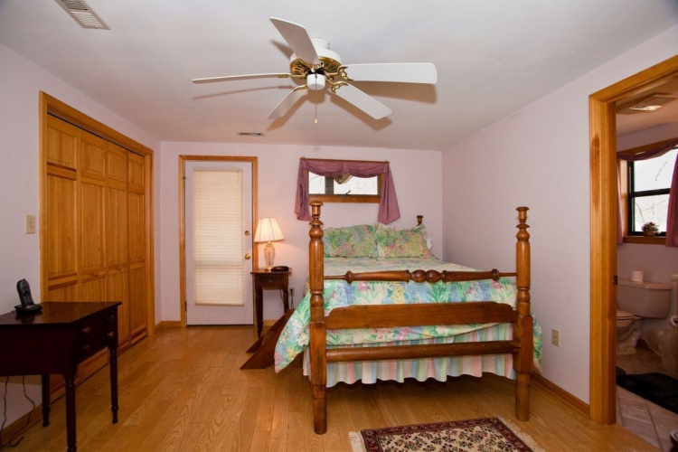 2 Bedrooms Cottage