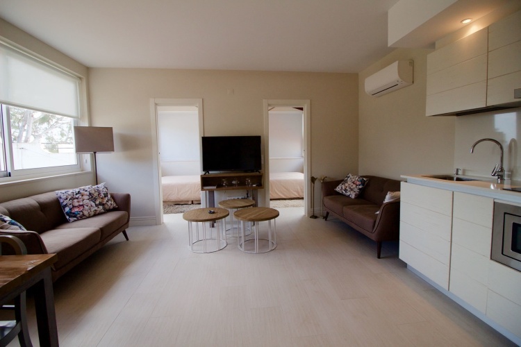 2 Bedrooms Apartment