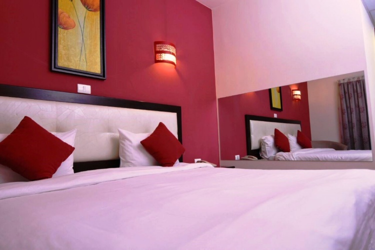 Deluxe room with balcony and with sea view