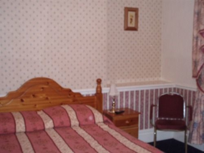 Standard Single Family room