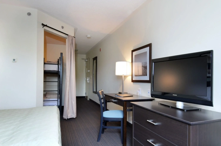 Quadruple Suite