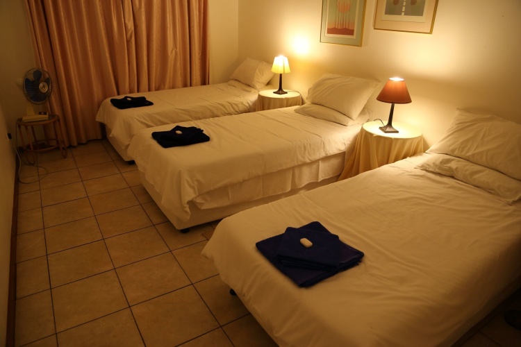2 Bedrooms Apartment