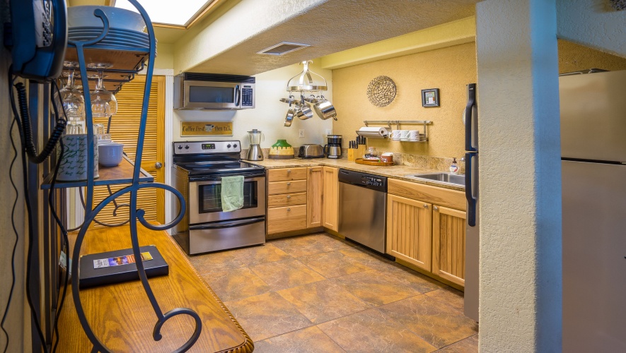 2 Bedrooms Classic room with lake view