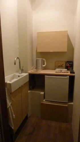 2 Bedrooms Premier Suite with courtyard view