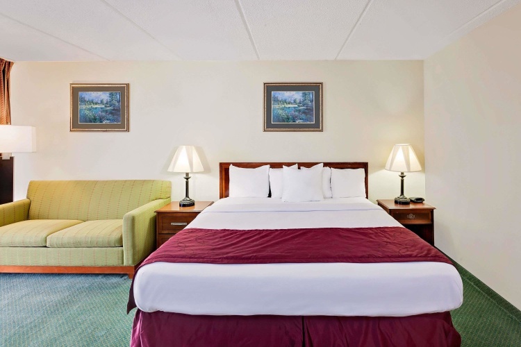 Double Suite