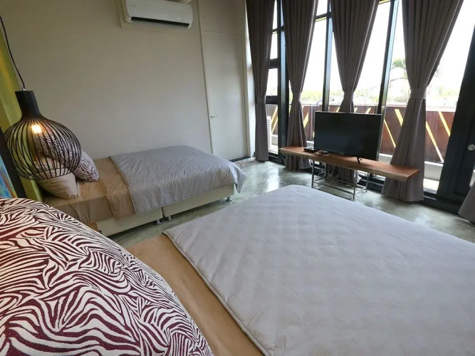 Classic Quadruple room