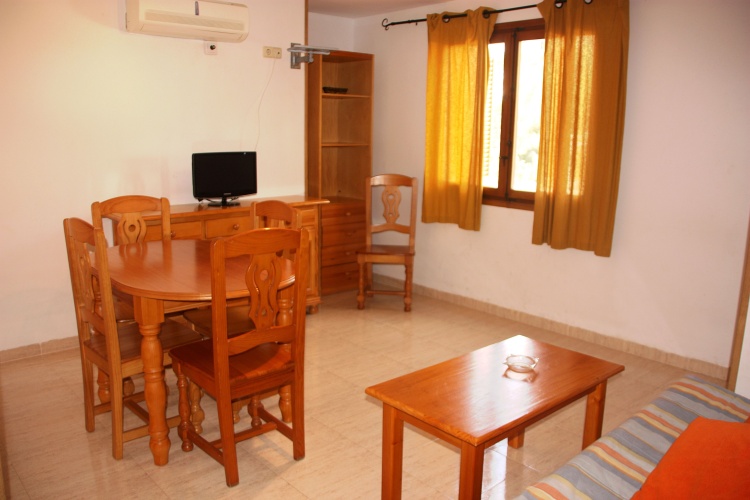 1 Bedroom Double Apartment