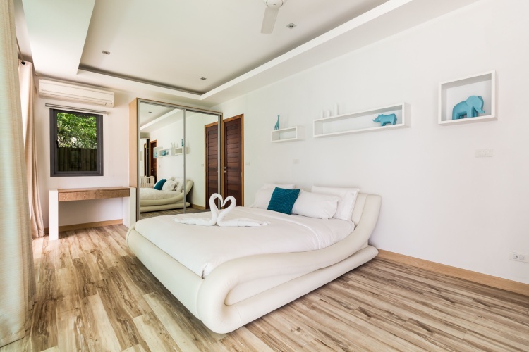 2 Bedrooms Villa