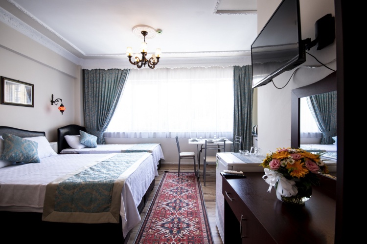 Deluxe Triple room