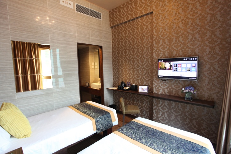 Deluxe Twin room
