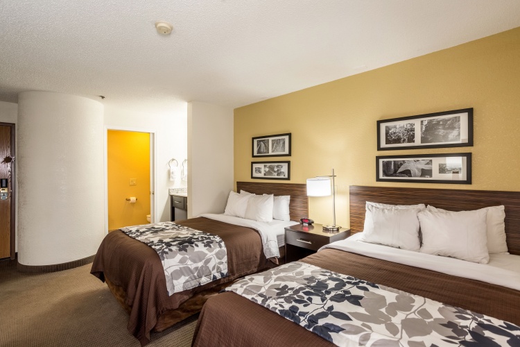 Standard Quadruple room