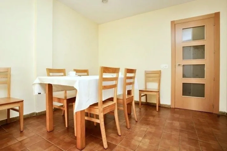2 Bedrooms Standard Quadruple Apartment