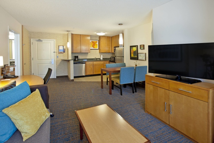 2 Bedrooms Suite