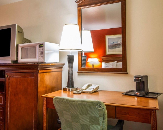 Standard Double Basement room