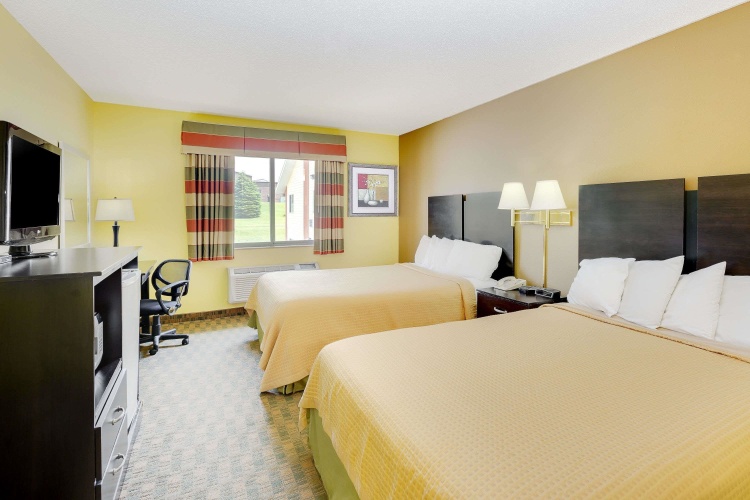 Quadruple Suite