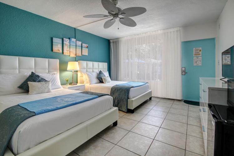 Standard Quadruple room