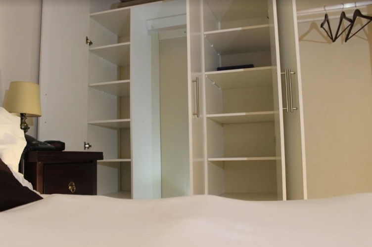 Standard Suite