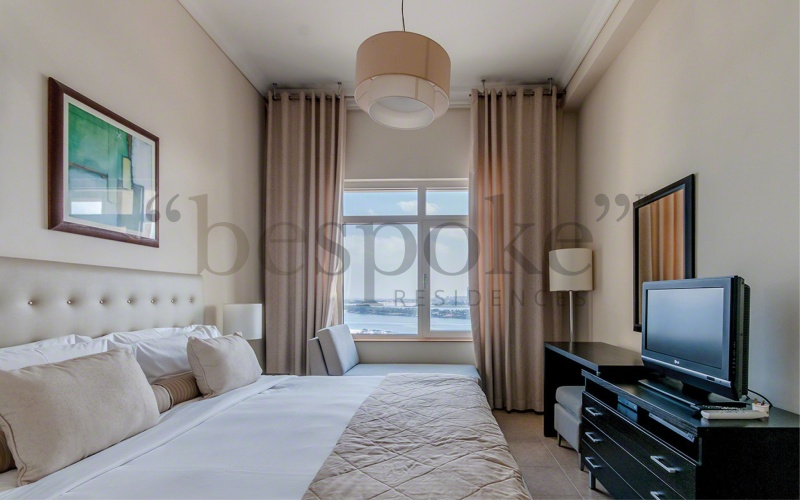 1 Bedroom Apartment with sea view