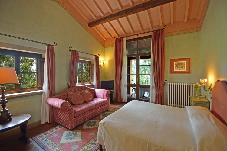 Superior Triple room