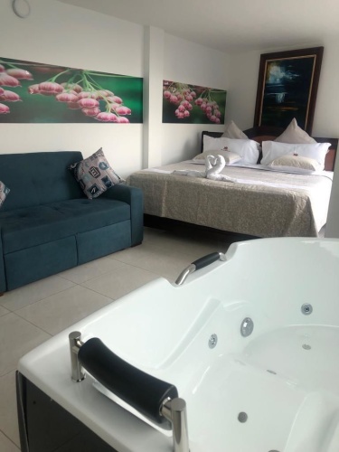 Double Suite