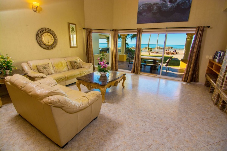 4 Bedrooms Villa with ocean view