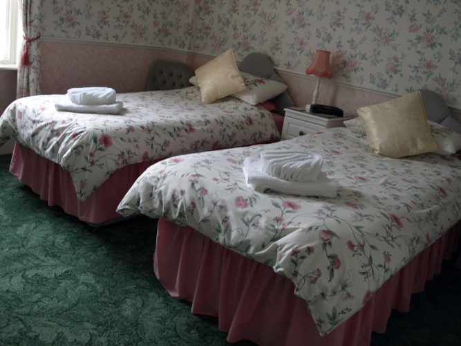 Standard Twin room