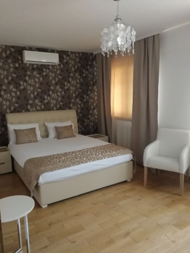 2 Bedrooms Apartment with river view