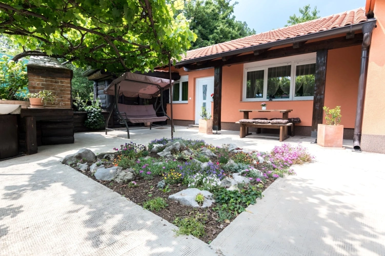 Comfort Cottage
