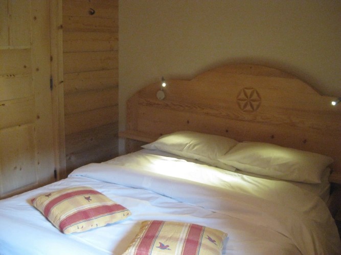 3 Bedrooms Apartment