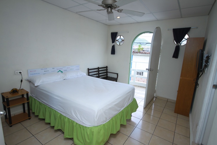 Premium Quadruple room with view