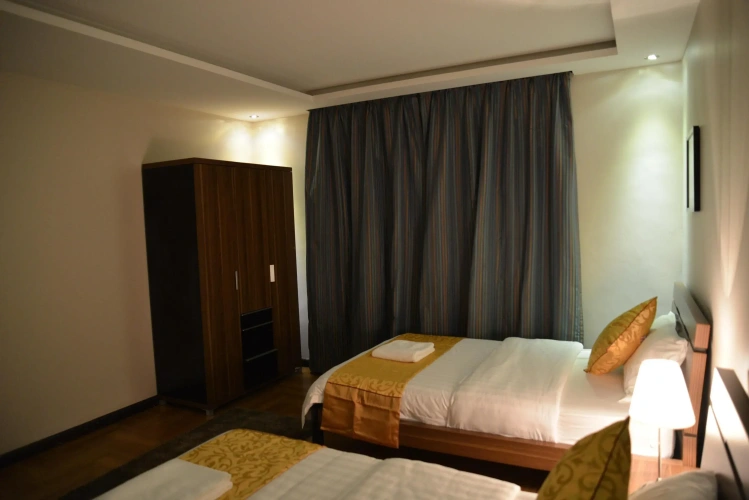 1 Bedroom Apartment