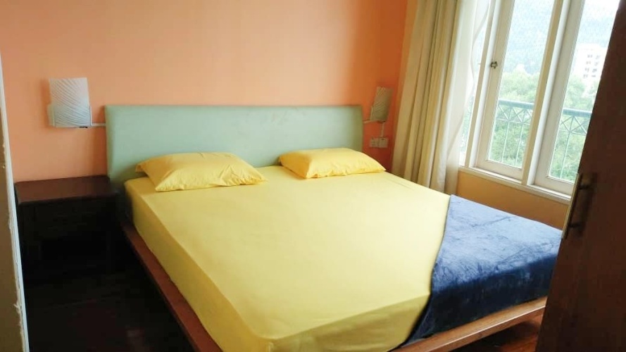 3 Bedrooms Apartment