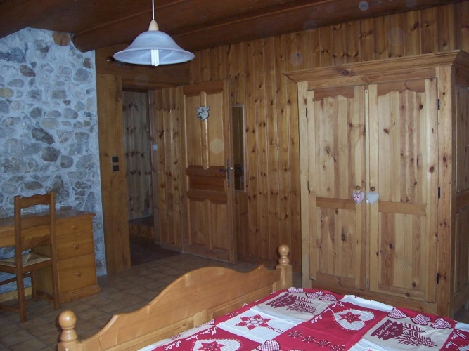 Chalet with mountain view