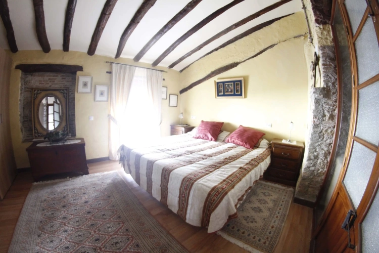 2 Bedrooms Luxury Quadruple room